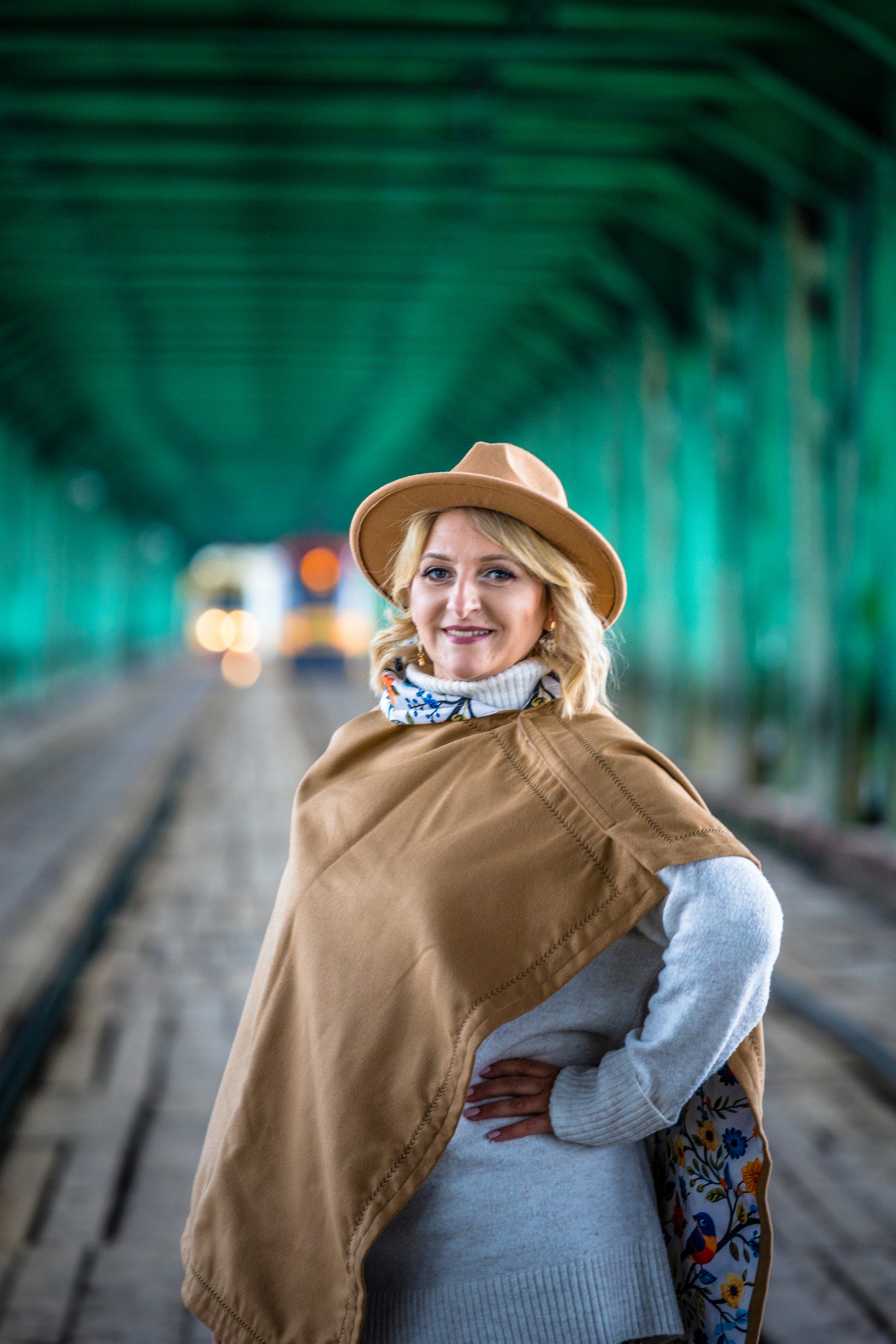 Ponczo Silvaloom Ptasia Fantazja